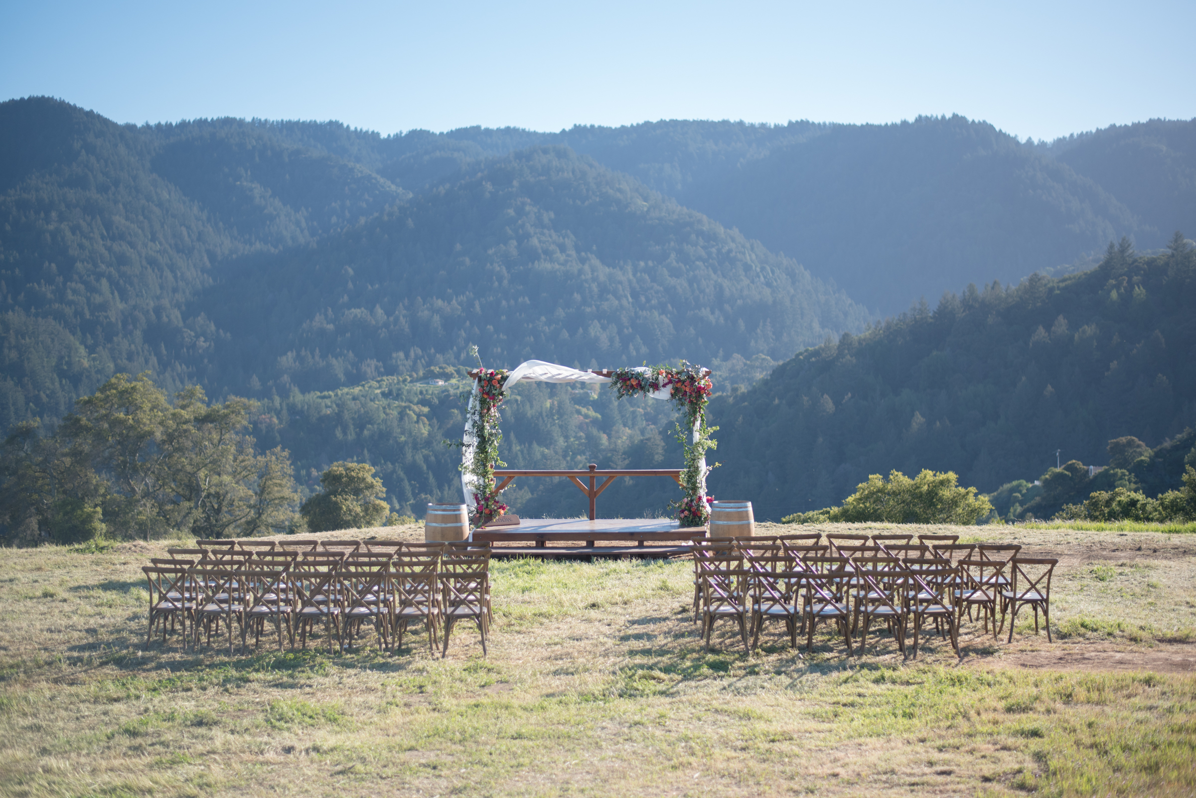 Quianna Marie Photography - Mt. Winery - The Meadow Bridal Event-4